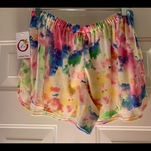 Tied Dyed Shorts - Picture 2 of 3